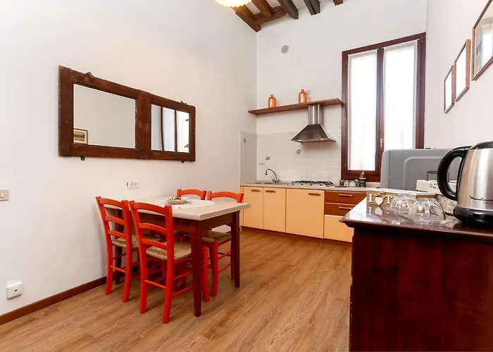 Lägenhet Flat With Canal View Near San Marco Venedig