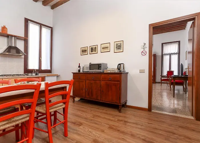 Lägenhet Flat With Canal View Near San Marco Venedig